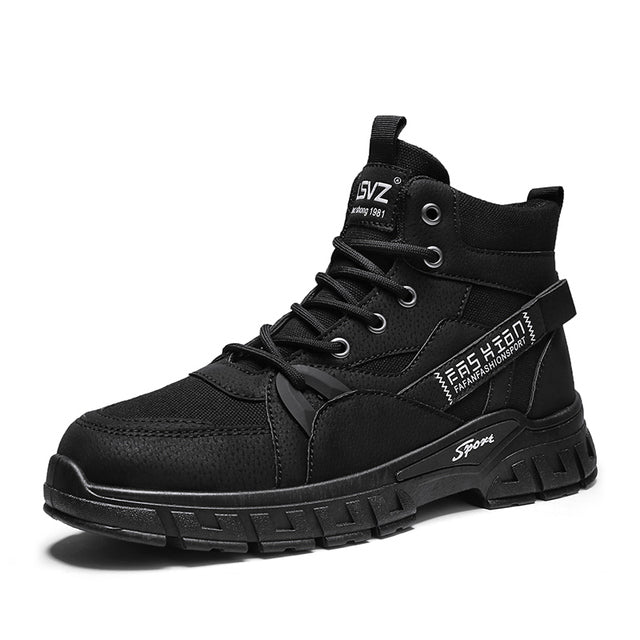 Hiking Boots: Martin
