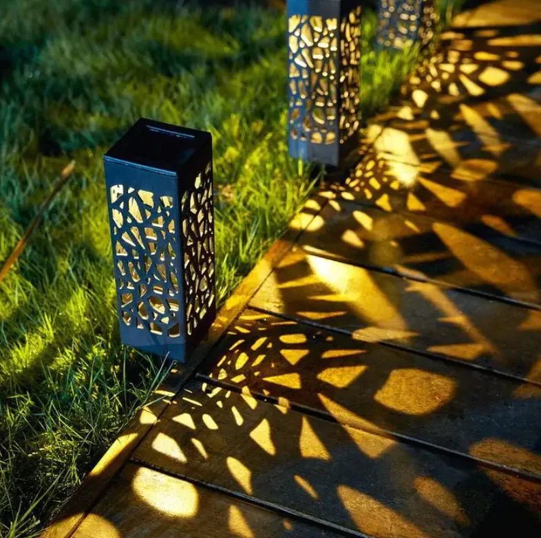 Solar Garden Light - Homestore Bargains