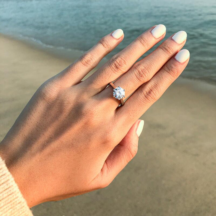 Luxury Moissanite Engagement Ring - Homestore Bargains